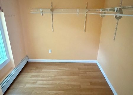 Building Photo - 500 Center St