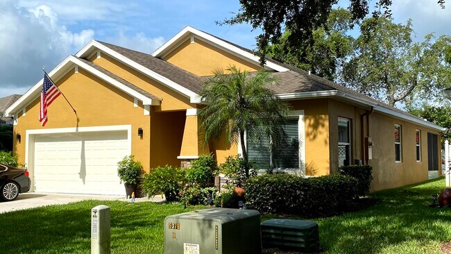 Foto del edificio - 412 Waterside Cir