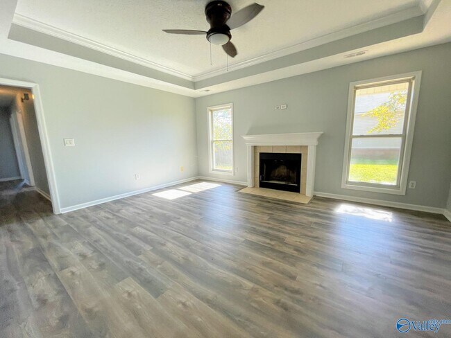Building Photo - 109 Tanner Ridge Cir