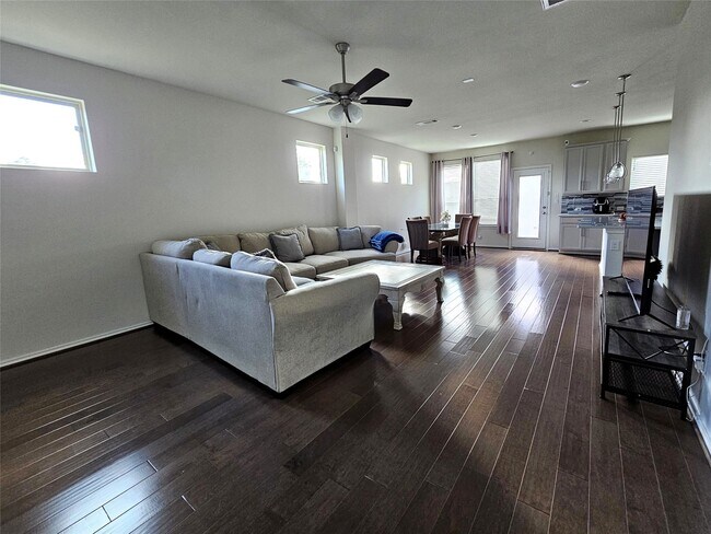 Building Photo - 3234 Longleaf Meadows Dr