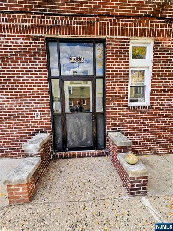Building Photo - 32-34-34 Halstead St