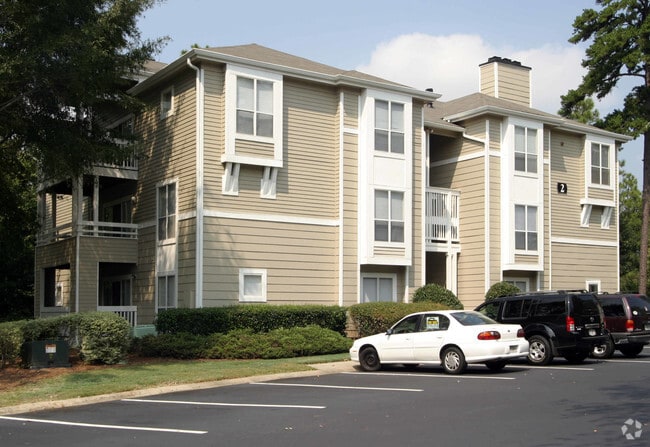 Lumin East Cobb - Lumin East Cobb Apartments