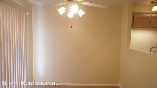Building Photo - 2 br, 2.5 bath House - 903 Twinkling Sky
