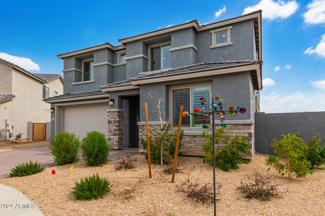 Primary Photo - 32251 N 19th Ln