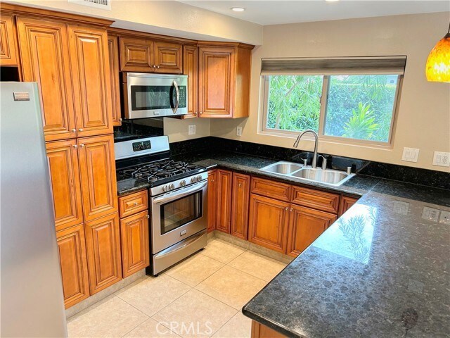 Foto del edificio - 33932 El Encanto Ave