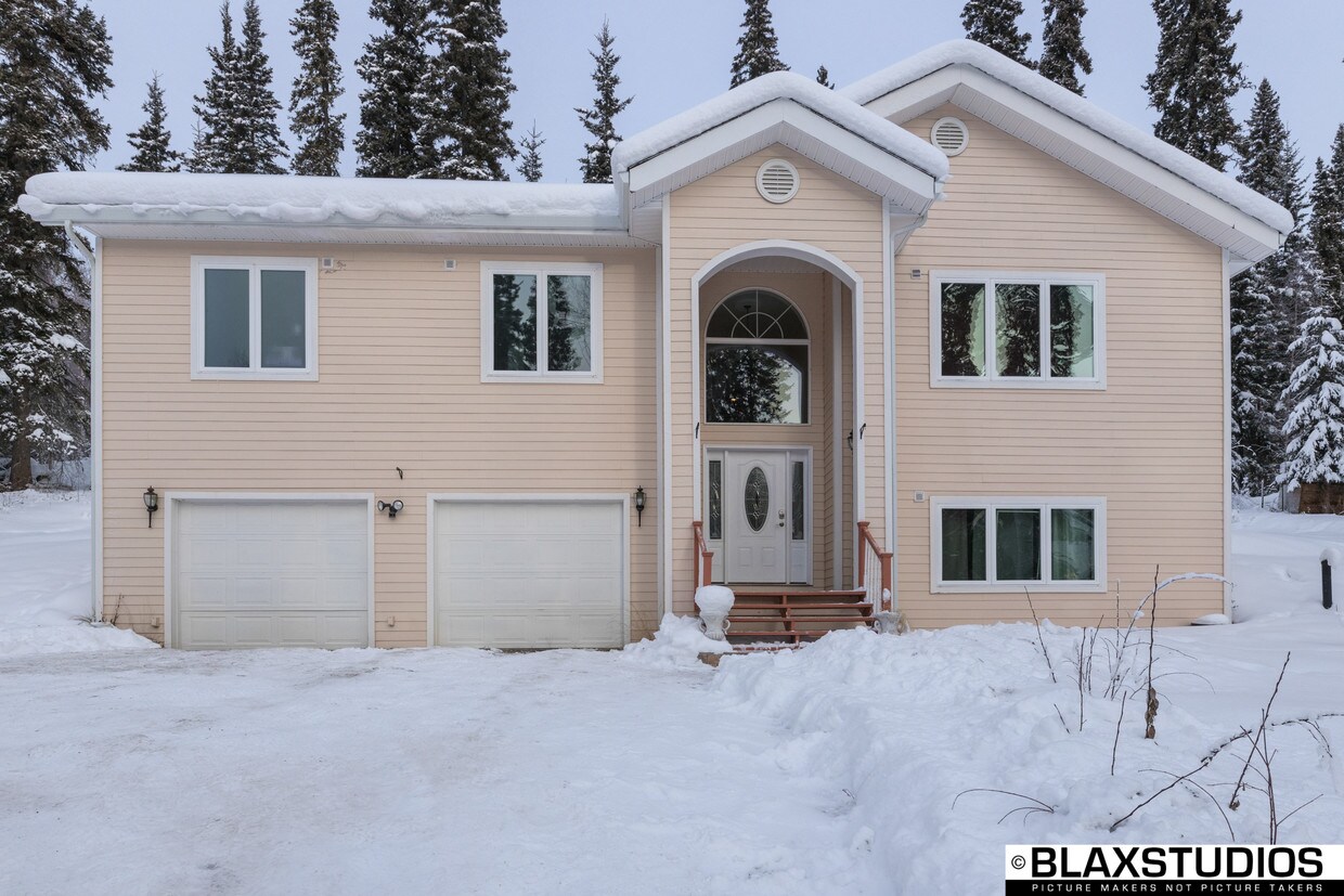 620 Oleary Rd, Fairbanks, AK 99712 House Rental in Fairbanks, AK