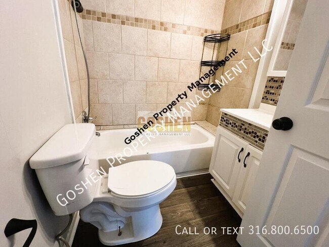 Foto del edificio - Adorable Updated Home with Large Backyard