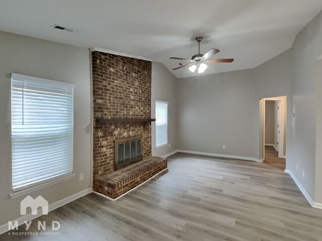 Building Photo - 4920 Harri Ann Dr