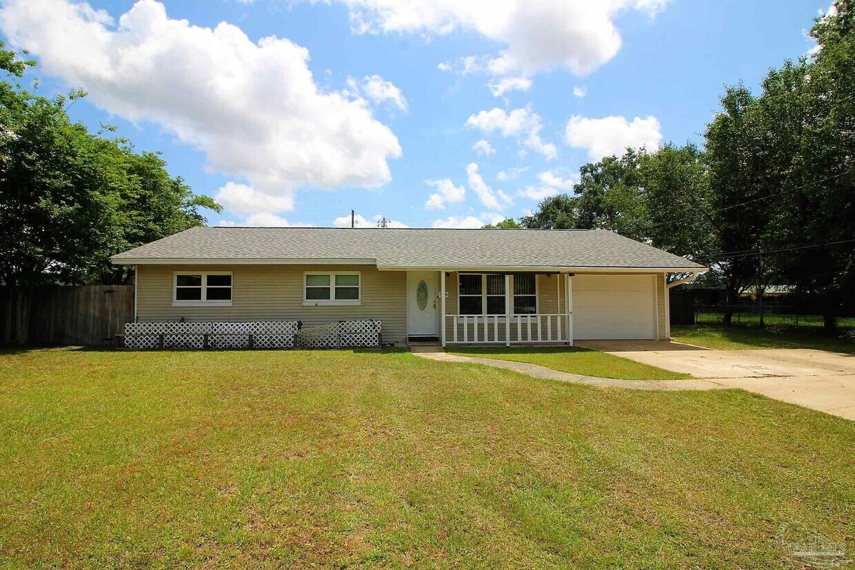 7028 Nathan Rd, Pensacola, FL 32526 House Rental in Pensacola, FL