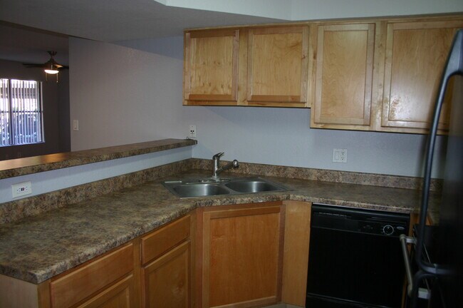 Foto del edificio - 8787 E Mountain View Rd