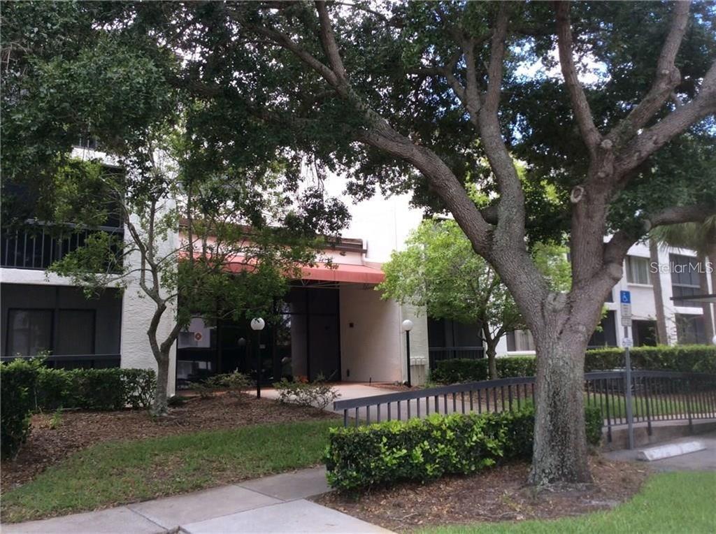 Foto principal - 2593 Countryside Blvd