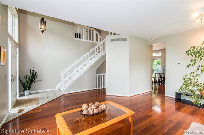 Building Photo - 4935 Carrington Dr