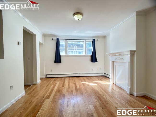 Foto del edificio - 244 Everett St