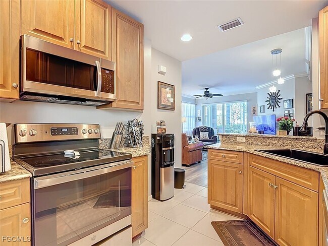 Building Photo - 11971 Champions Green Way