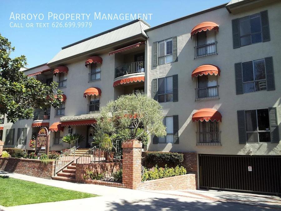 Primary Photo - 330 S Mentor