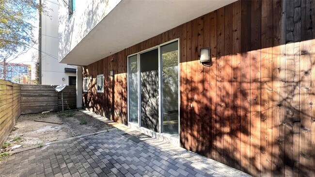 Foto del edificio - 3910 Austin St