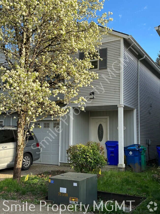 Oconnor Park Apartments for Rent with a Garage Portland, OR 1