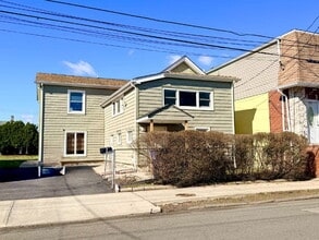 Building Photo - 227 Washington Ave