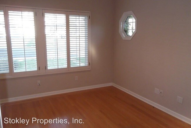 Building Photo - 3863 Campolindo Dr
