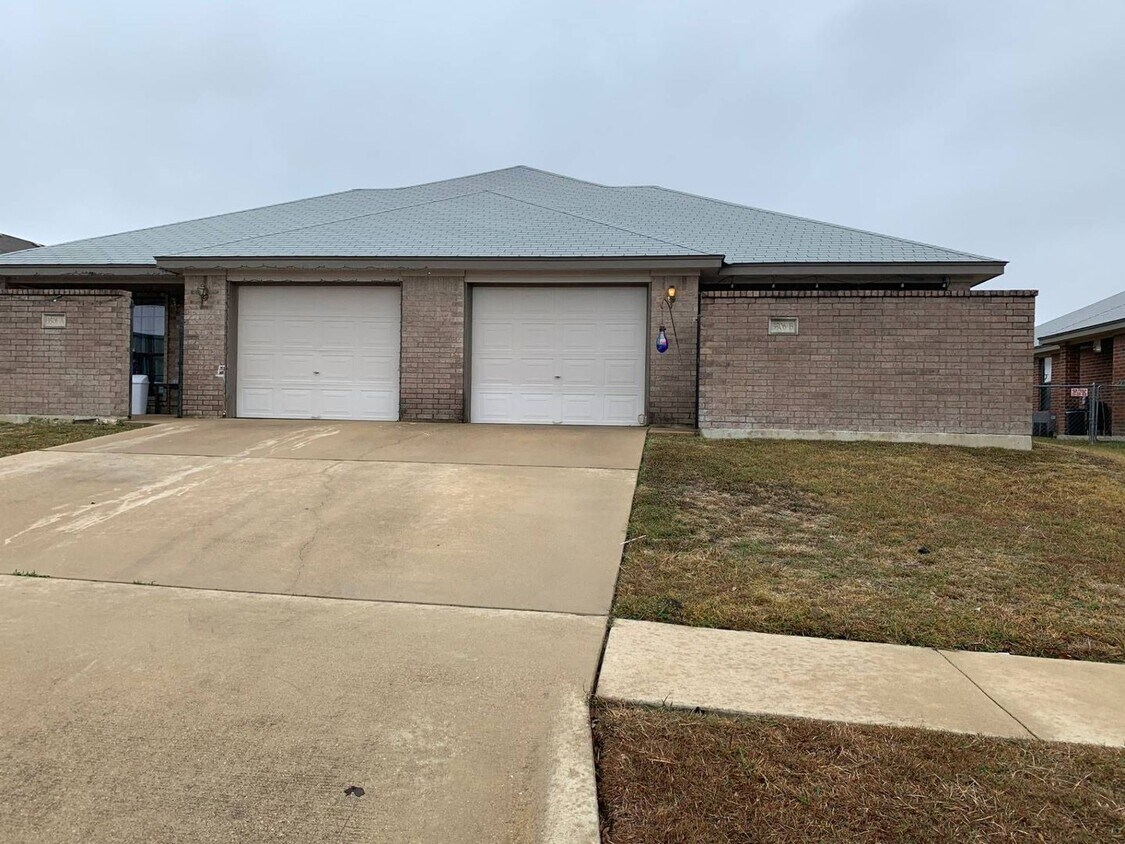 Foto principal - 3506 Dustin Ct