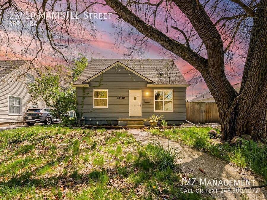 Primary Photo - 23410 Manistee St
