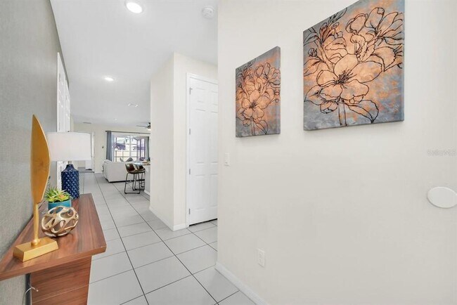 Foto del edificio - 9009 Egret Mls Ter