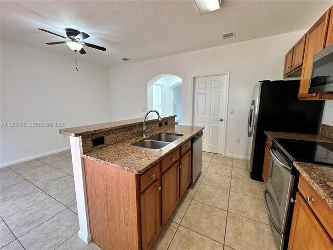 Foto del edificio - 2584 SW 122nd Terrace