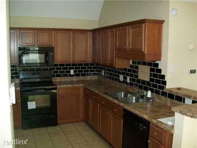 Building Photo - 4 br, 2.5 bath House - 1359 Broadstone Cv