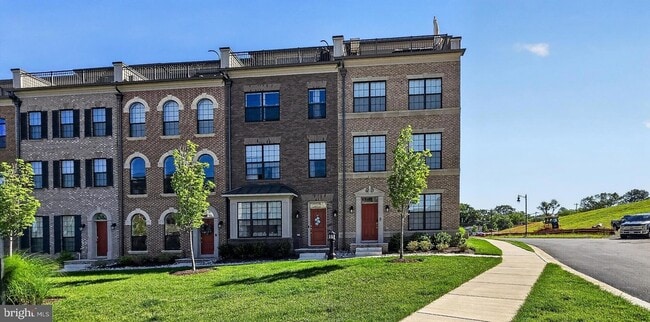 Photo - 627 Leigh Way Unit Townhome