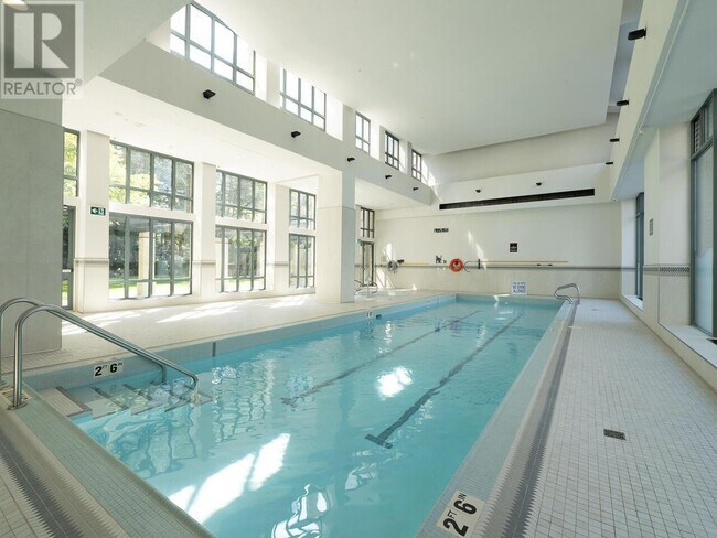 Photo du bâtiment - 950-1950 Cambie St.