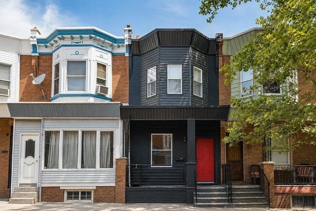 Building Photo - 1351 Kerbaugh St