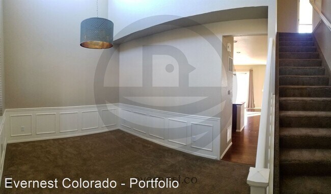 Building Photo - 4 br, 2.5 bath House - 5152 Chicory Circle