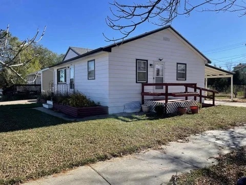 Building Photo - 633 Indiana St