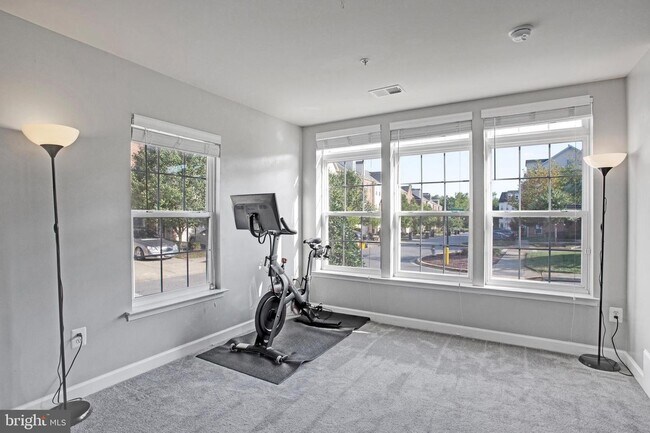 Building Photo - 4201 Telfair Blvd