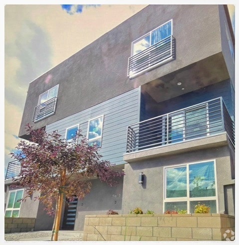 Building Photo - 5653 Fair Ave