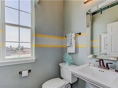 Foto del edificio - 832 Paisley Ct