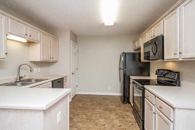Foto del edificio - 1413 Chesterbrook Ct