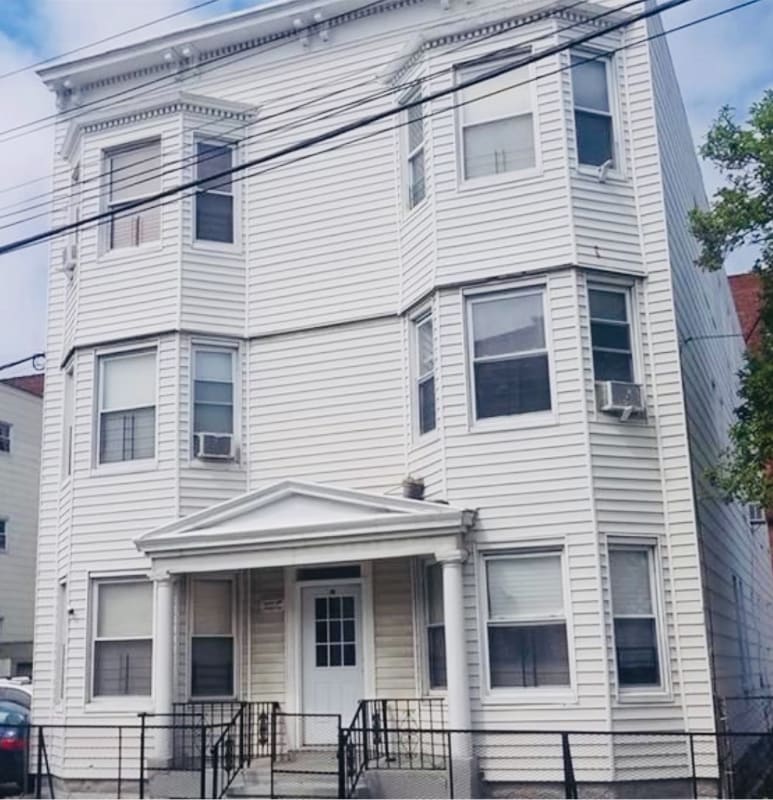 65 Caroline Ave Unit 1R, Yonkers, NY 10705 Room for Rent in Yonkers