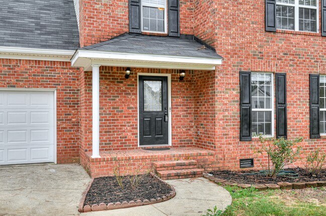 Building Photo - 4111 Eagle Nest Dr