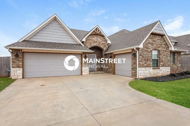 Building Photo - 3 Bedroom Pet-Friendly Home in Yukon, OK with Main Street Renewal
