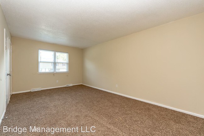 Foto del edificio - 7210 Montana Ave