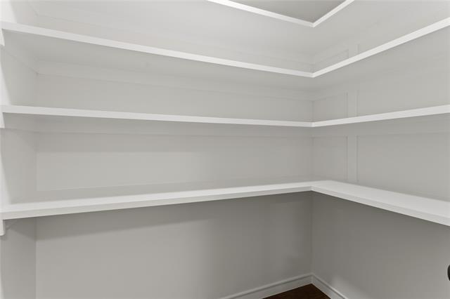 Building Photo - 3622 Douglas Dr