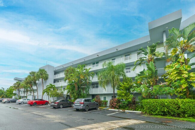 Foto del edificio - 101 Royal Pk Dr