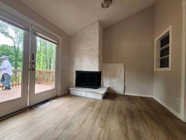 Foto del edificio - 1453 Allison Ct NW