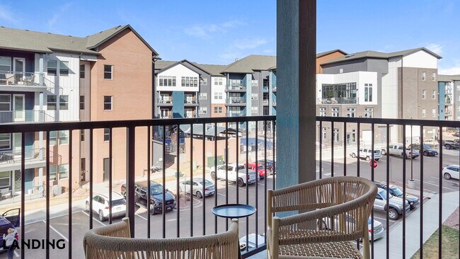 Foto del edificio - 185 Polaris Pointe