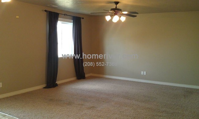 Building Photo - Newer Home in the Cornerstone subdivision