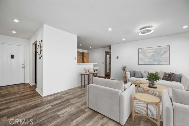 Foto del edificio - 2411 Prospect Ave