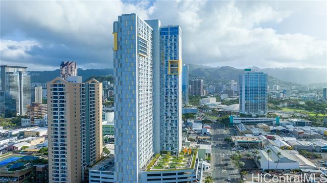 Building Photo - 988 Halekauwila St