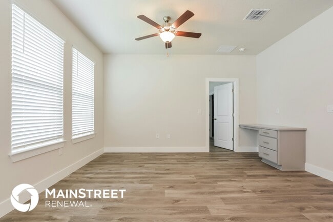 Building Photo - 360 Whiteheart Dr