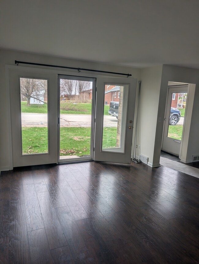 Building Photo - 2528 Anne Way